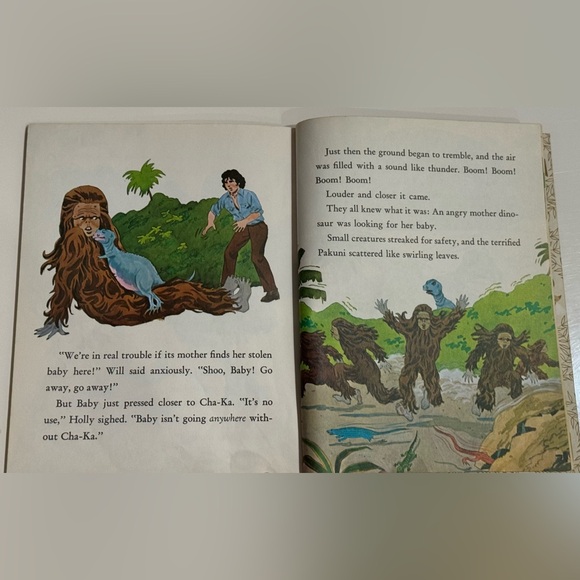 Vintage 1975 Little Golden Book Krofft’s Land of the Lost: The Surprise Guests - Picture 11 of 16